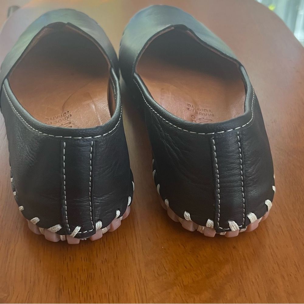 Spring Step Kathaleta Black Leather Loafers - Picture 6 of 11